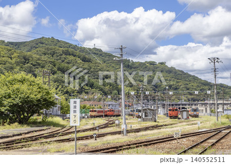 津山駅の車庫 140552511
