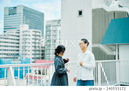 夫婦と理想の住まい 140553172
