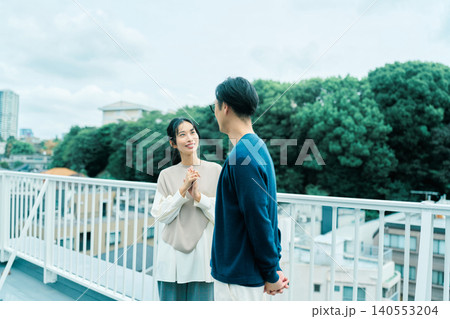 夫婦と理想の住まい 140553204