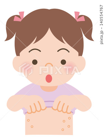 水いぼができている女の子 140554767