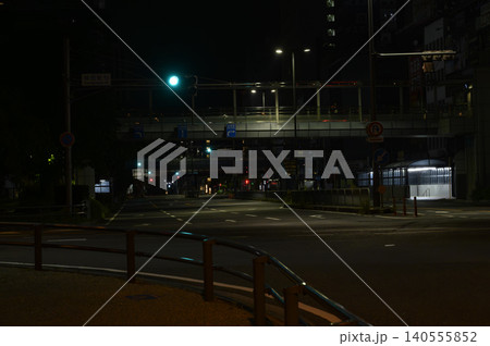 青信号が灯る夜の街 青信号が灯る夜の街 140555852