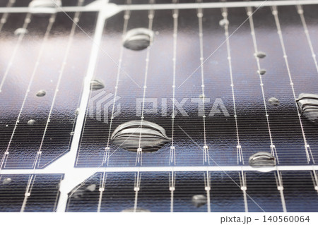 Solar panel is low tilt can issues with self-cleaning and drain rain. Solar panel is low tilt can issues with self-cleaning and drain rain. 140560064
