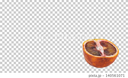 Blood orange, Moro, cross-section, cut flesh, transparent background, macro, fruit material 140561071