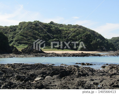 熊本県天草市、NHK大河ドラマ「武蔵」のロケ地、美しい海が広がる茂串海岸 140566413
