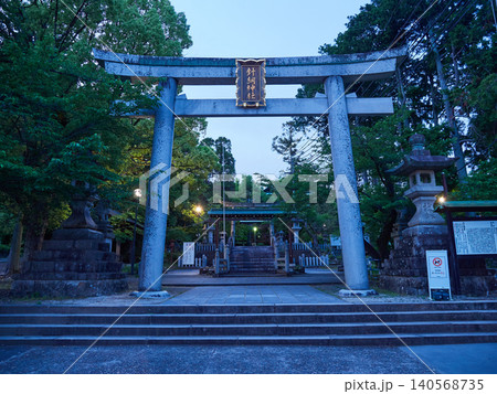 初夏の夕方の犬山市の観光名所針綱神社の風景 初夏の夕方の犬山市の観光名所針綱神社の風景 140568735