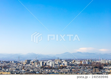 【東京都 日野市】郊外の住宅地の風景 140569946