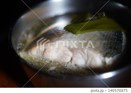 魚料理 魚料理 140570875