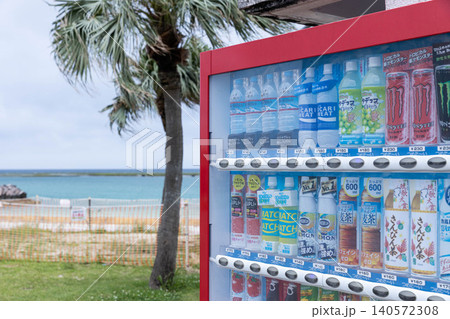 海沿いの自動販売機 海沿いの自動販売機 140572308