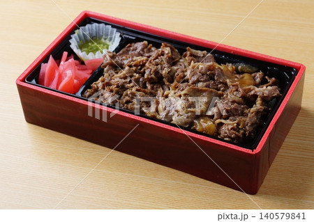 牛丼弁当 牛丼弁当 140579841