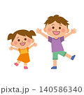 喜ぶ子供 140586340