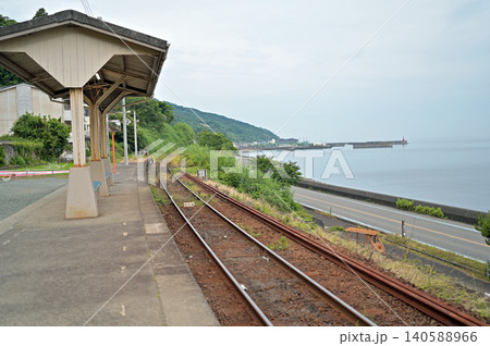 海の見える駅 140588966