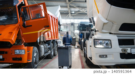 Commercial trucks repair service workshop Commercial trucks repair service workshop 140591364