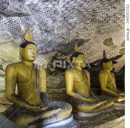 Buddha statue, Sri Lanka 140591552
