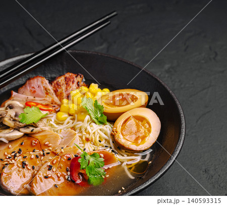 Traditional japanese ramen noodle soup with meat 140593315