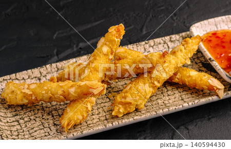 Crispy Almond Crusted Shrimps Served With Chili Sauce Crispy Almond Crusted Shrimps Served With Chili Sauce 140594430