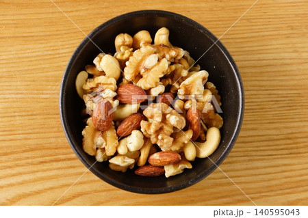 ミックスナッツ盛り ミックスナッツ盛り 140595043