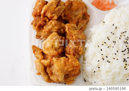 唐揚げ弁当 唐揚げ弁当 140595198