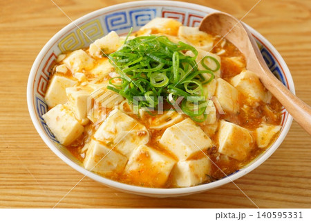 麻婆豆腐丼 140595331
