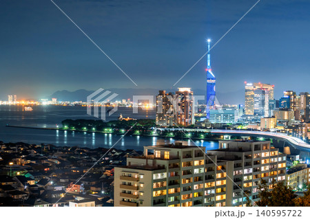 Fukuoka tower light up and Hakata bay skyscraper city at night 140595722