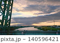 車窓から～大河の夕景 140596421