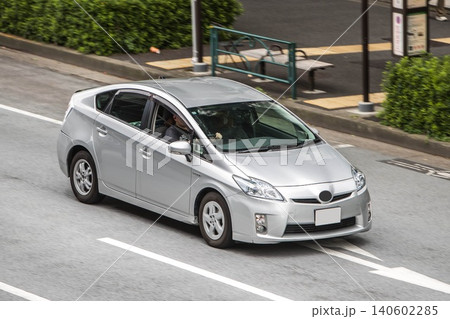 電気自動車 プリウス 電気自動車 プリウス 140602285