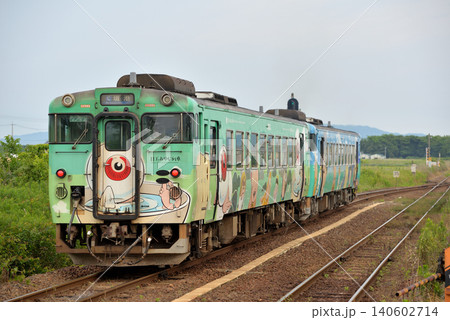 境線で活躍するキハ40系普通列車2両 境線で活躍するキハ40系普通列車2両 140602714