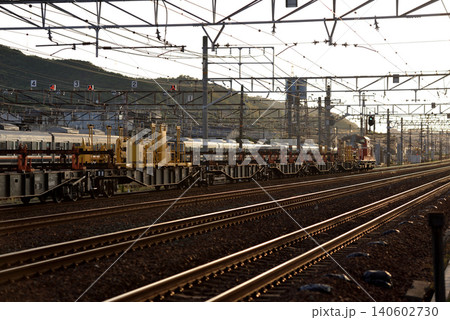 東海道線を走るDD511183ロングレール輸送列車 東海道線を走るDD511183ロングレール輸送列車 140602730