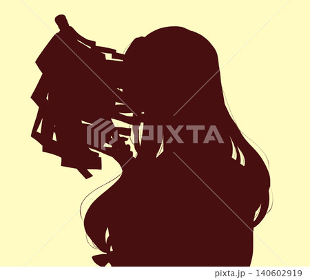 御幣を持っている巫女さん シルエット 御幣を持っている巫女さん シルエット 140602919