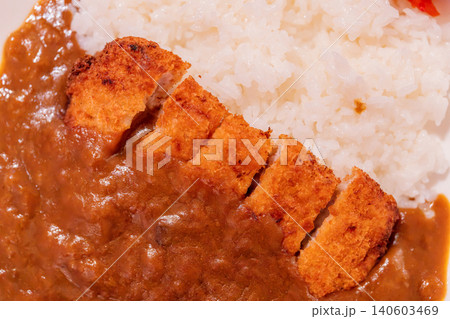 揚げたてカツカレー 揚げたてカツカレー 140603469