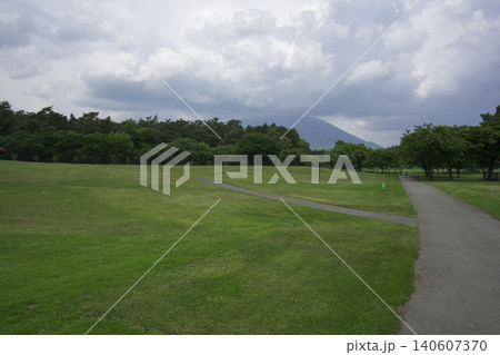 岩手県 小岩井農場で見る風景 岩手県 小岩井農場で見る風景 140607370
