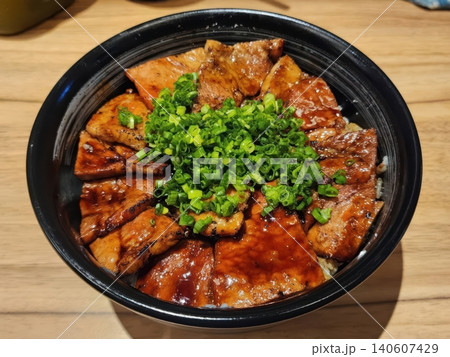 Japanese Butadon Grilled Pork Rice Bowl with Fresh Green Onions 140607429