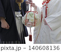 和装で迎える結婚式　夫婦の門出を彩る手作りのボールブーケ 140608136