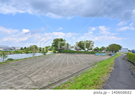 岩槻散歩:元荒川遊歩道 岩槻散歩:元荒川遊歩道 140608682
