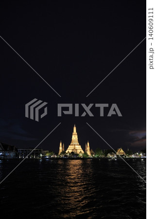 ワットアルン (夜景) (タイ バンコク) 140609111