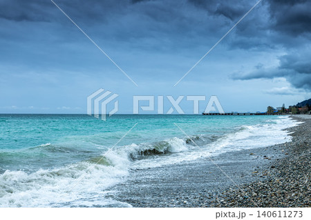 Scenic seashore on a mainly cloudy day 140611273