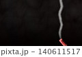黒背景に立ちのぼる線香の煙のCG、静かな瞑想と祈りのイメージ 140611517