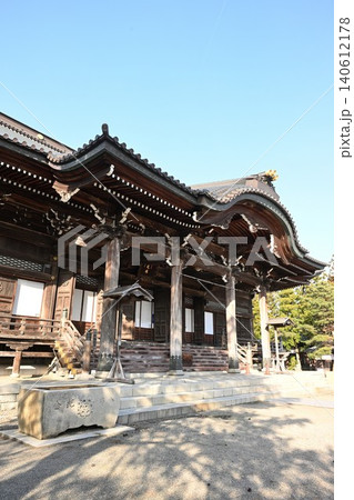 三条市の本成寺本堂(新潟県三条市) 三条市の本成寺本堂(新潟県三条市) 140612178