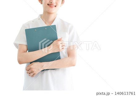 スクラブを着た看護師,看護学生,医療従事者の女性（就職,転職,資格） 140613761