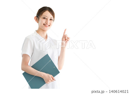 スクラブを着た看護師,看護学生,医療従事者の女性(就職,転職,資格) スクラブを着た看護師,看護学生,医療従事者の女性(就職,転職,資格) 140614021