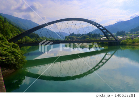 阿寺渓谷・阿寺橋・木曽川(長野県・大桑村) 阿寺渓谷・阿寺橋・木曽川(長野県・大桑村) 140615281
