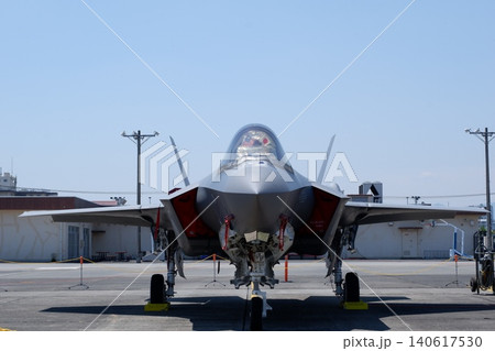 航空自衛隊のF-35Aステルス戦闘機 航空自衛隊のF-35Aステルス戦闘機 140617530