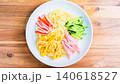 冷やし中華の具材を盛り付けた夏の定番料理 140618527