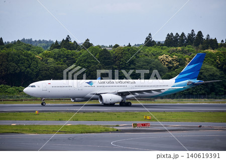 エアバスA330　ガルーダインドネシア航空 140619391