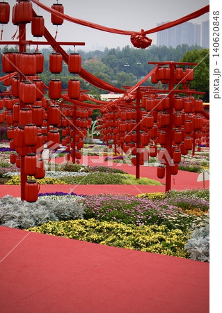 赤い灯籠 140620848
