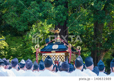社の都を彩る仙台青葉まつりの華やかな神輿 社の都を彩る仙台青葉まつりの華やかな神輿 140631989