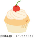 ホイップクリームとチェリーが乗ったカップケーキのイラスト 140635435