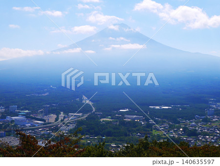 河口湖天上山公園からの富士山 河口湖天上山公園からの富士山 140635597