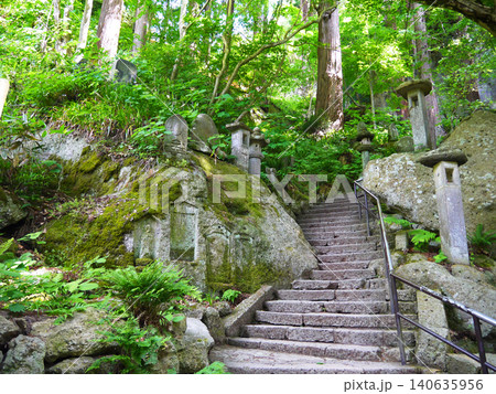 山形・宝珠山立石寺 山形・宝珠山立石寺 140635956