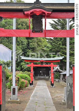 岩槻散歩:黒谷久伊豆神社 朱鳥居 扁額 拝殿 岩槻散歩:黒谷久伊豆神社 朱鳥居 扁額 拝殿 140635970