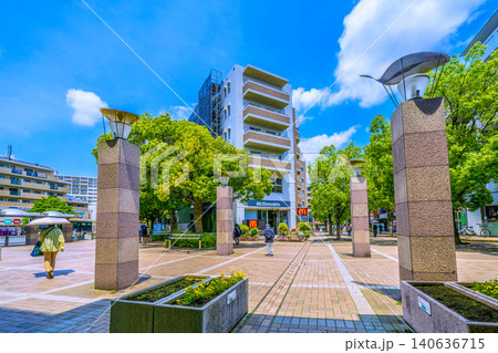 日本の横浜都市景観 横浜市営地下鉄 仲町台駅前などを望む 日本の横浜都市景観 横浜市営地下鉄 仲町台駅前などを望む 140636715